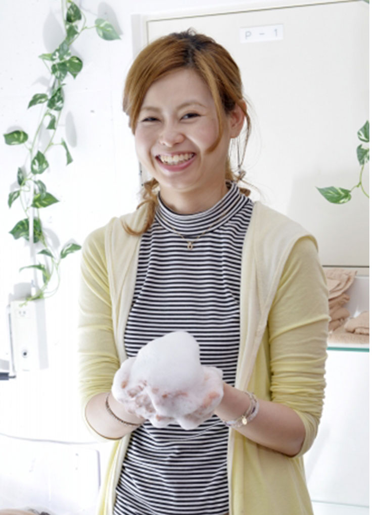 アシスタント 森永さとみ